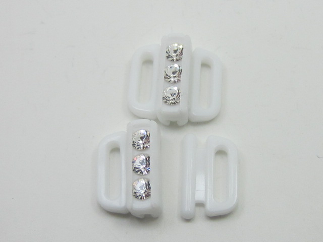 1pc. BRA CLOSER CRYSTAL/CHALKWHITE